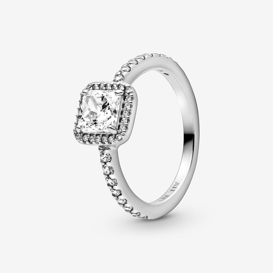 Conjunto Elegancia Etemporal Cuadrado (Anillo + Collar + Pendientes)