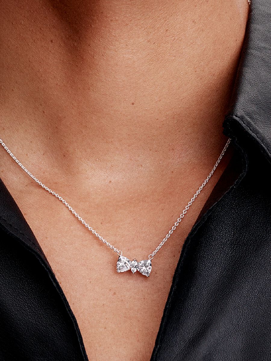 Collar Lazo Blanco