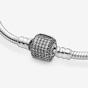 Pulsera Moments Cadena de Serpiente con cierre de firma pave